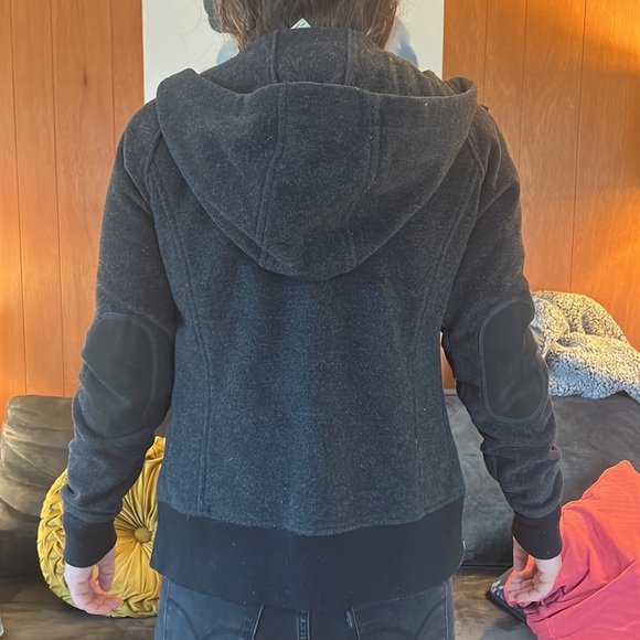 MEC Mountain Equipment Co-op Women’s XS Grey Wool Jacket - Picture 5 of 6